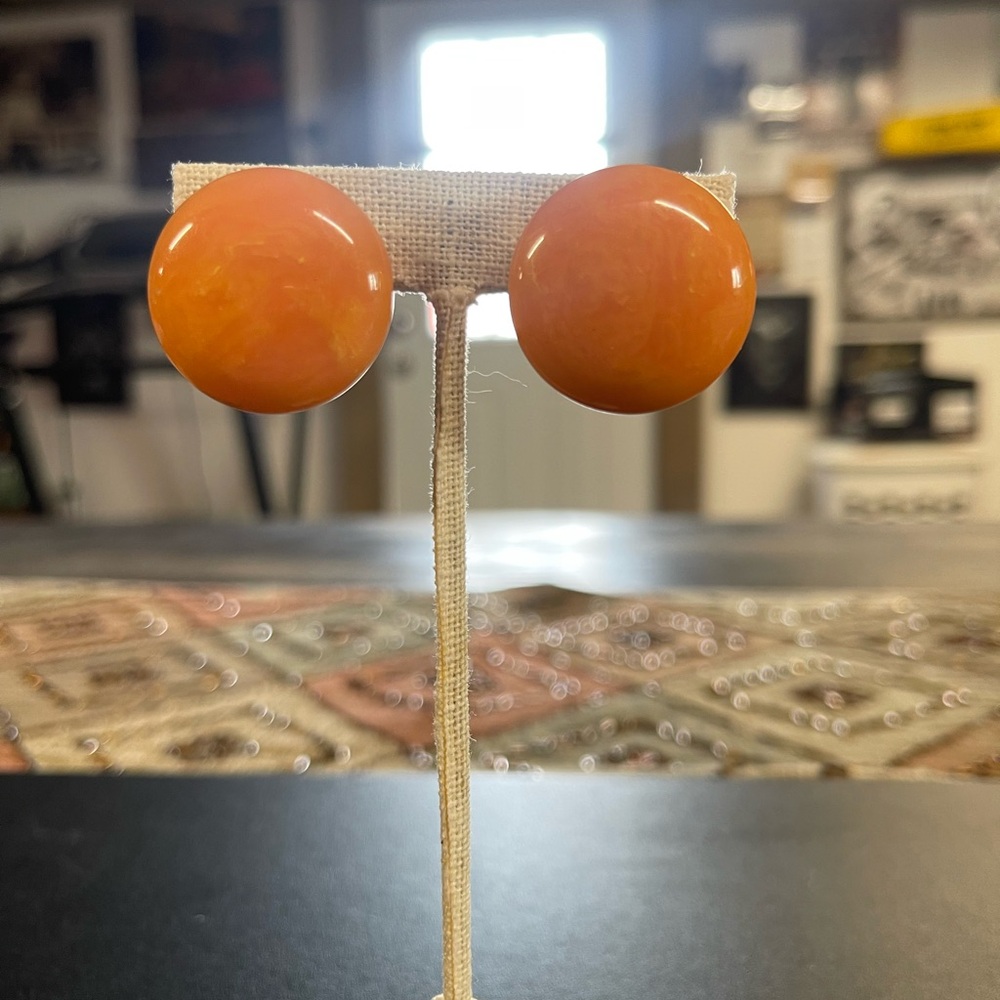 Elegant Vintage Marvella Orange Earrings